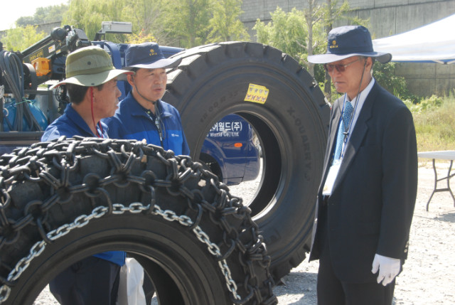 순람-타이어월드, 김영범 회장.jpg